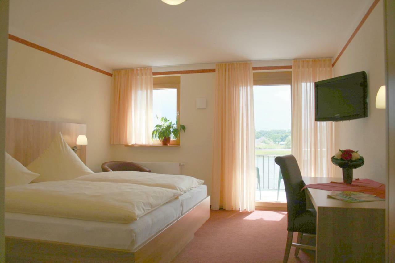 Gasthof Zum Schwanen Kleinostheim Екстер'єр фото
